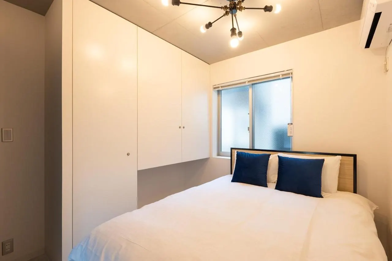 Luxe Minami Aoyama Apartment Tokyo 0*,  Japan