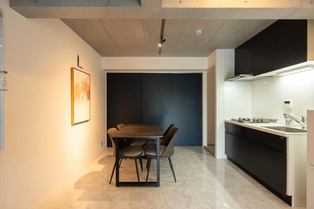 Luxe Minami Aoyama Apartment Tokyo 0*,  Japan