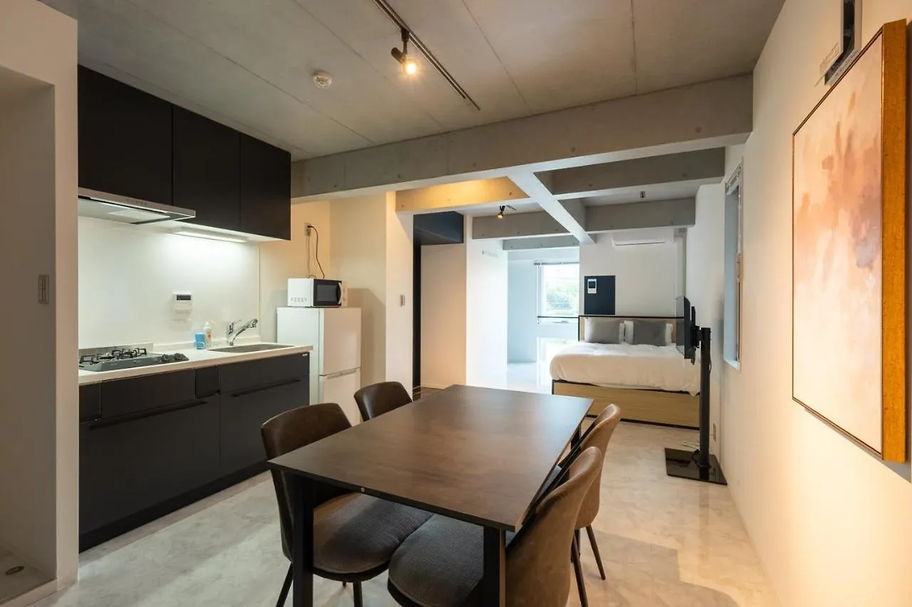 Luxe Minami Aoyama Apartment Tokyo