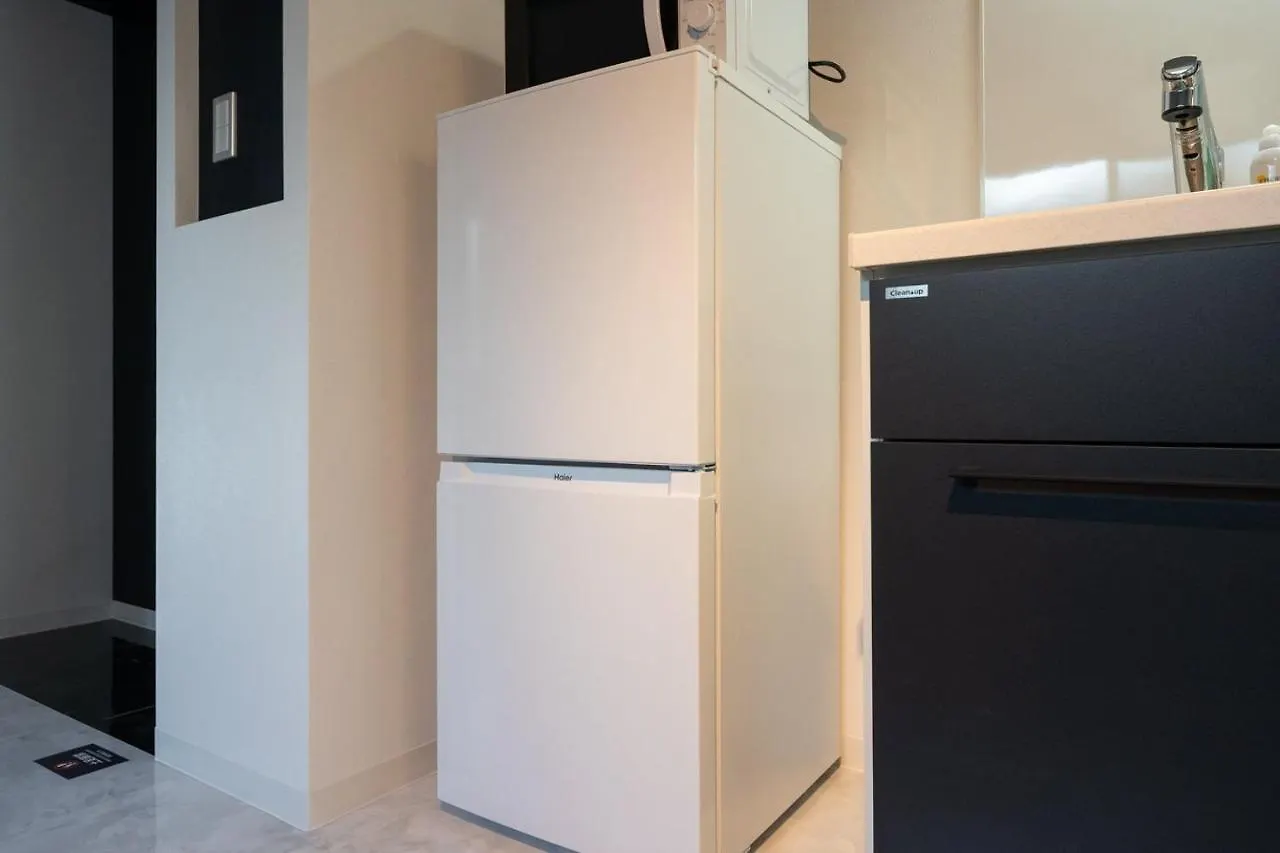 Luxe Minami Aoyama Apartment Tokyo