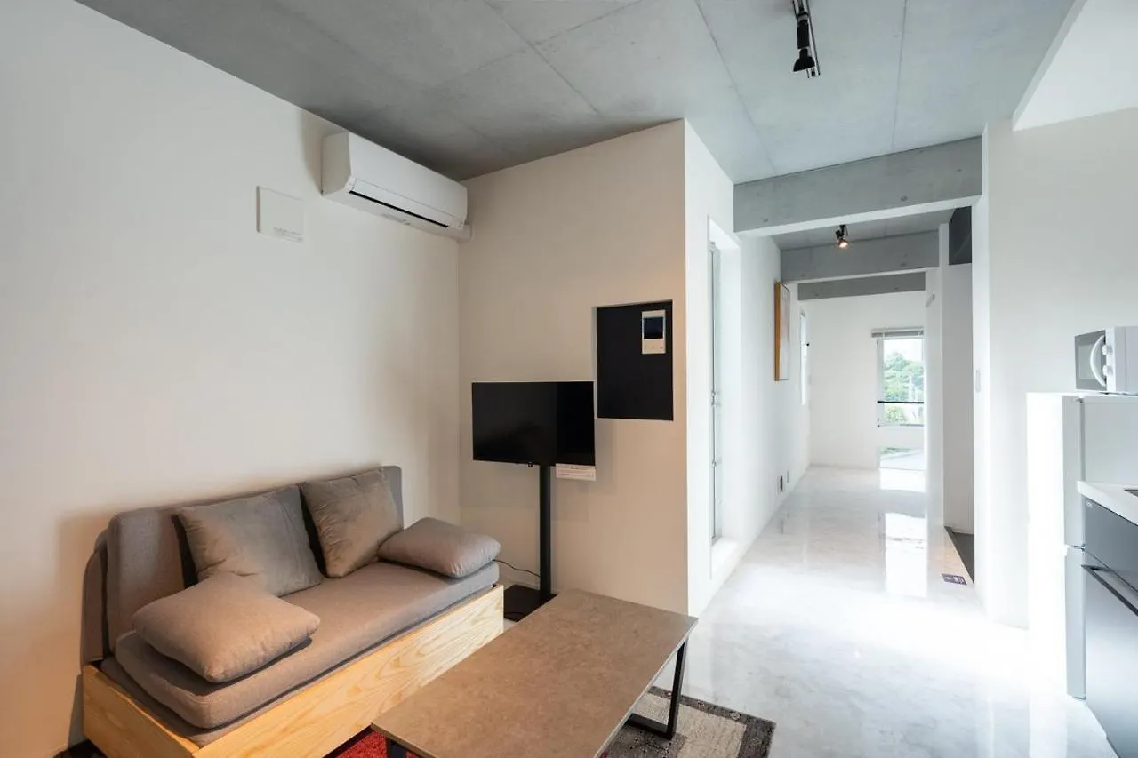 Luxe Minami Aoyama Apartment Tokyo