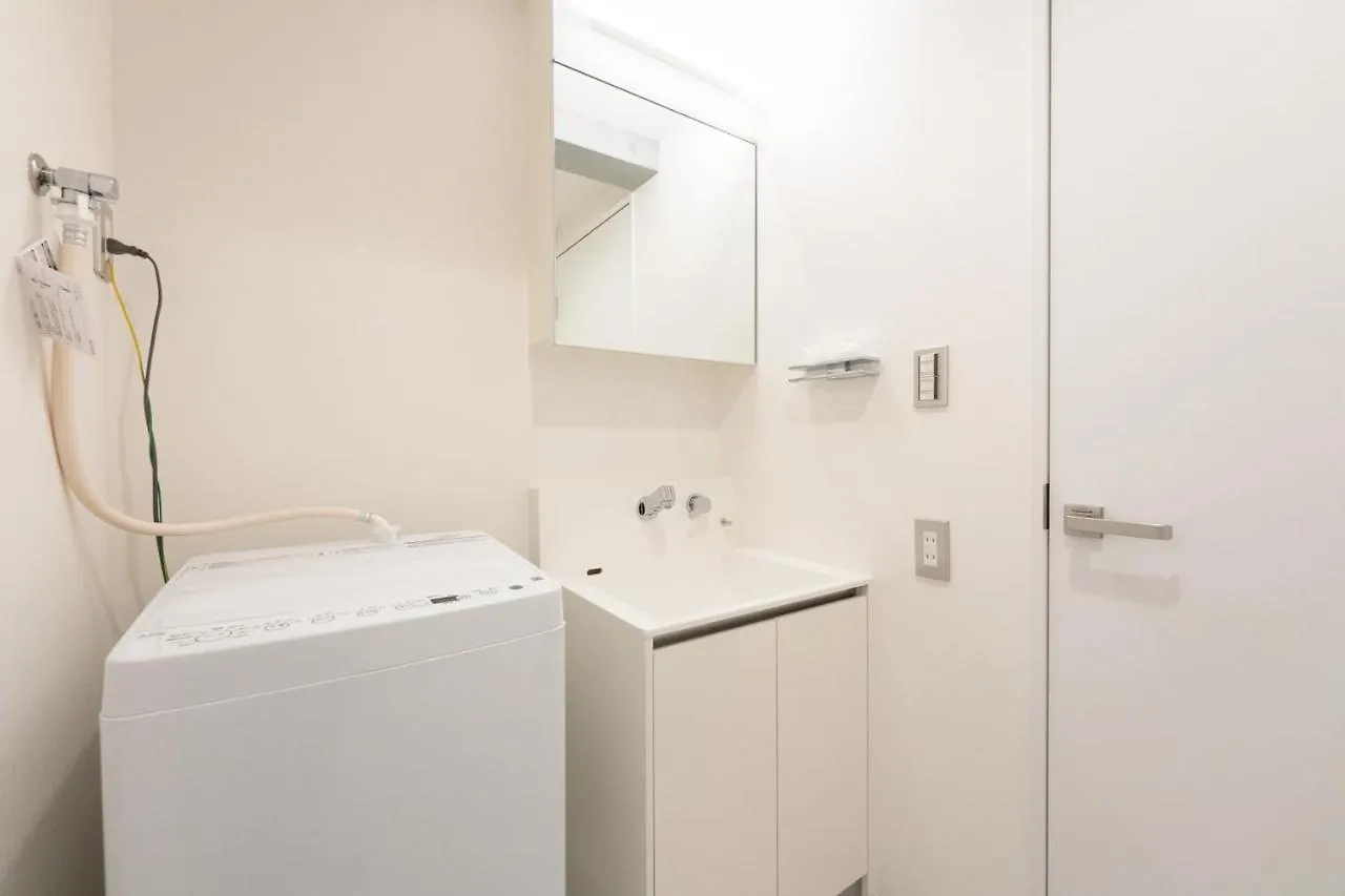 Luxe Minami Aoyama Apartment Tokyo 0*,  Japan