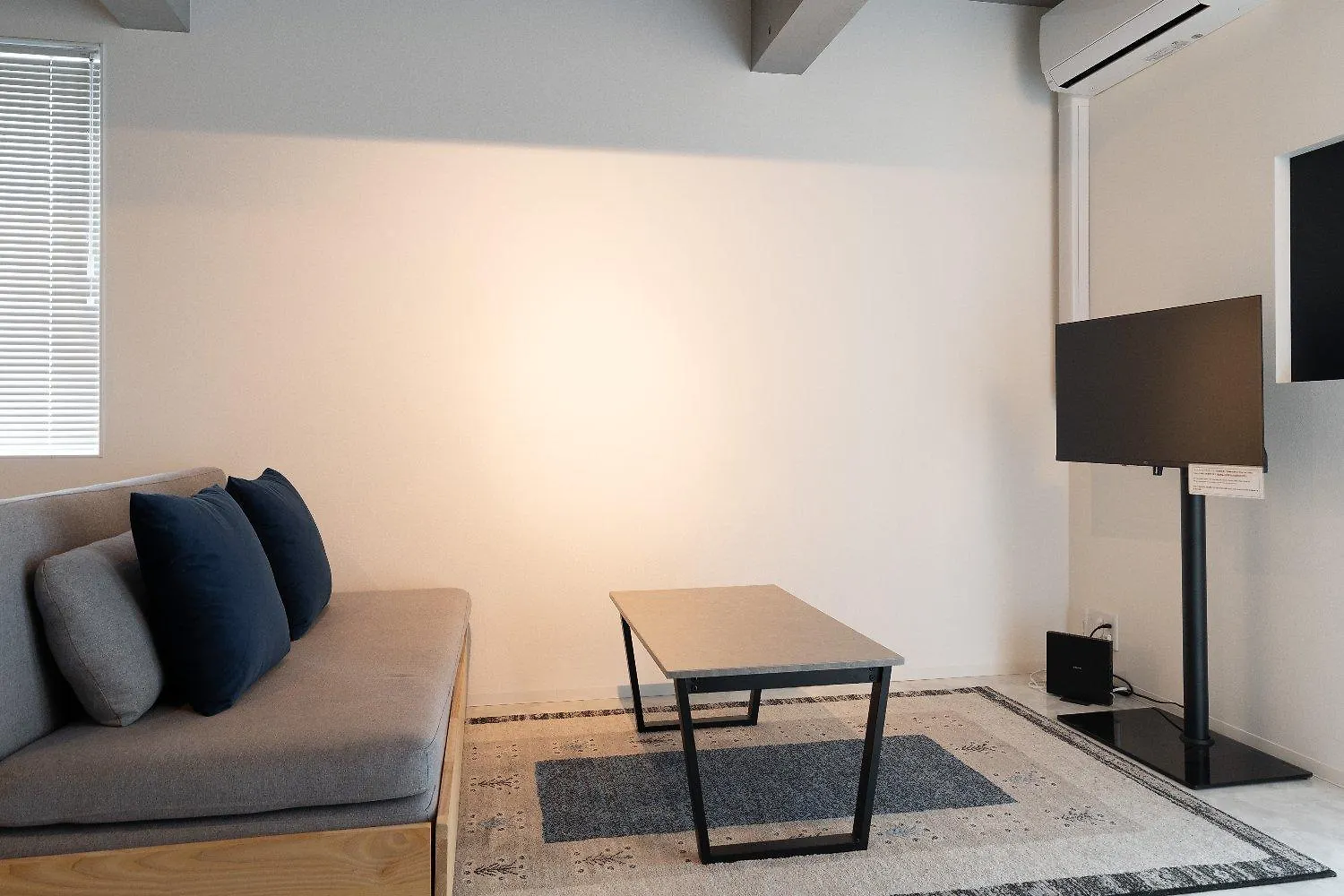 Luxe Minami Aoyama Apartment Tokyo Japan