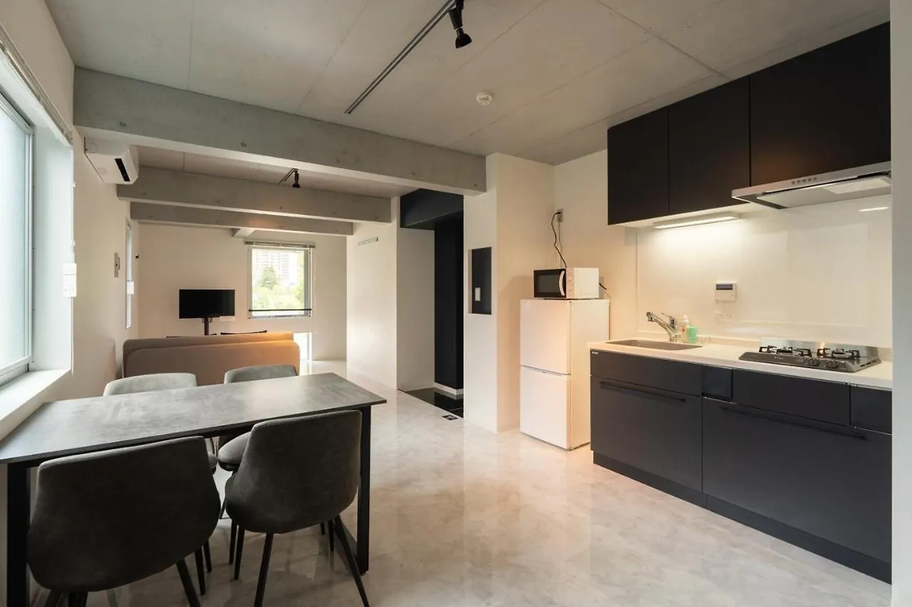 Luxe Minami Aoyama Apartment Tokyo Japan